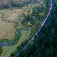 columbia gorge oregon train